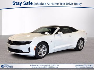 Used 2020 Chevrolet Camaro 2dr Conv 1LT Stock: S4932P