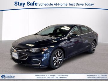 Used 2017 Chevrolet Malibu 4dr Sdn LT w/1LT Stock: S5020P