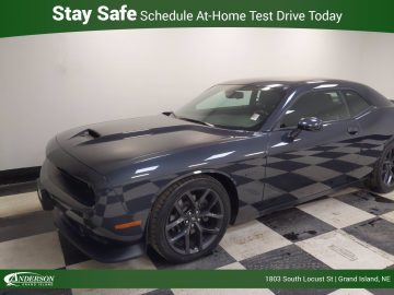 Used 2019 Dodge Challenger R/T RWD Stock: J2407P