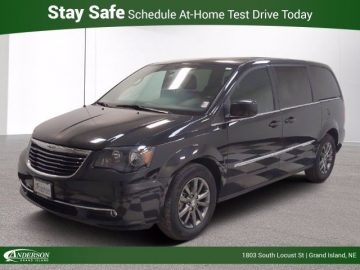 Used 2016 Chrysler Town & Country 4dr Wgn S Stock: J2466PA